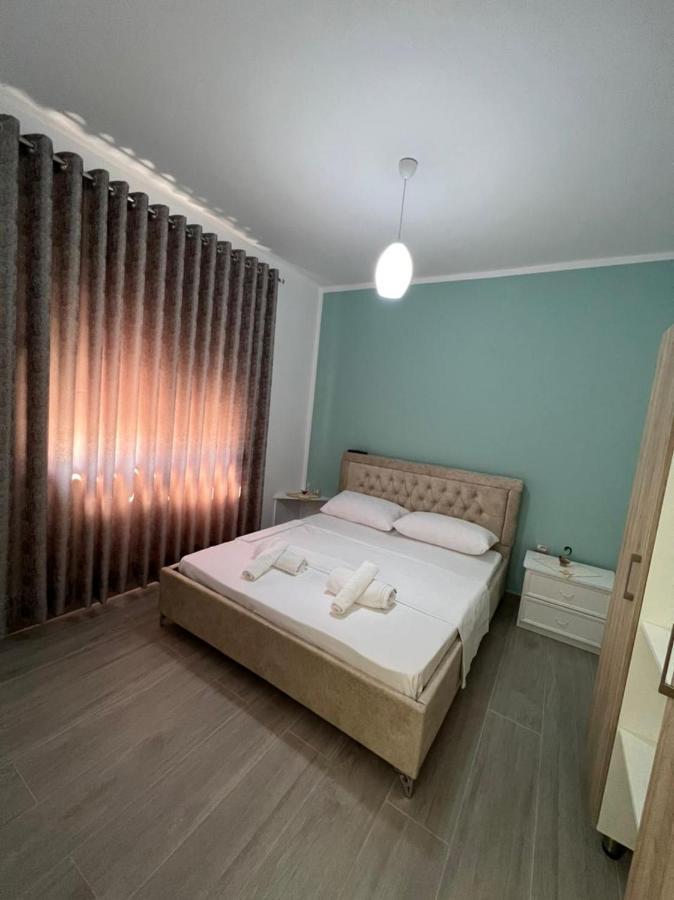 Fiori Rooms Vlorë Exteriör bild